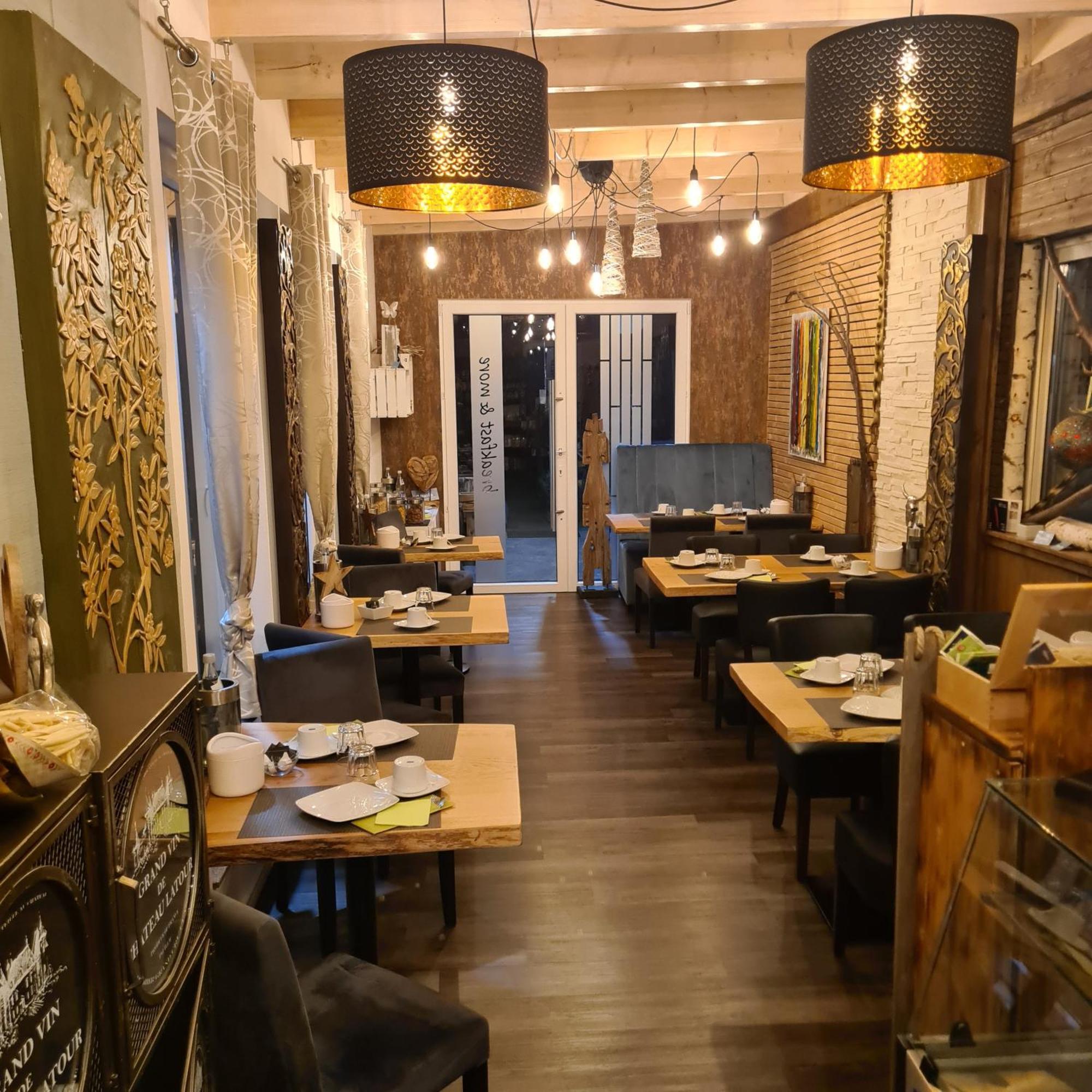 纳奇特库尔提尔酒店 维利希 外观 照片